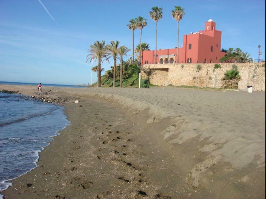 Frente Al Mar Apartment Benalmadena Luaran gambar